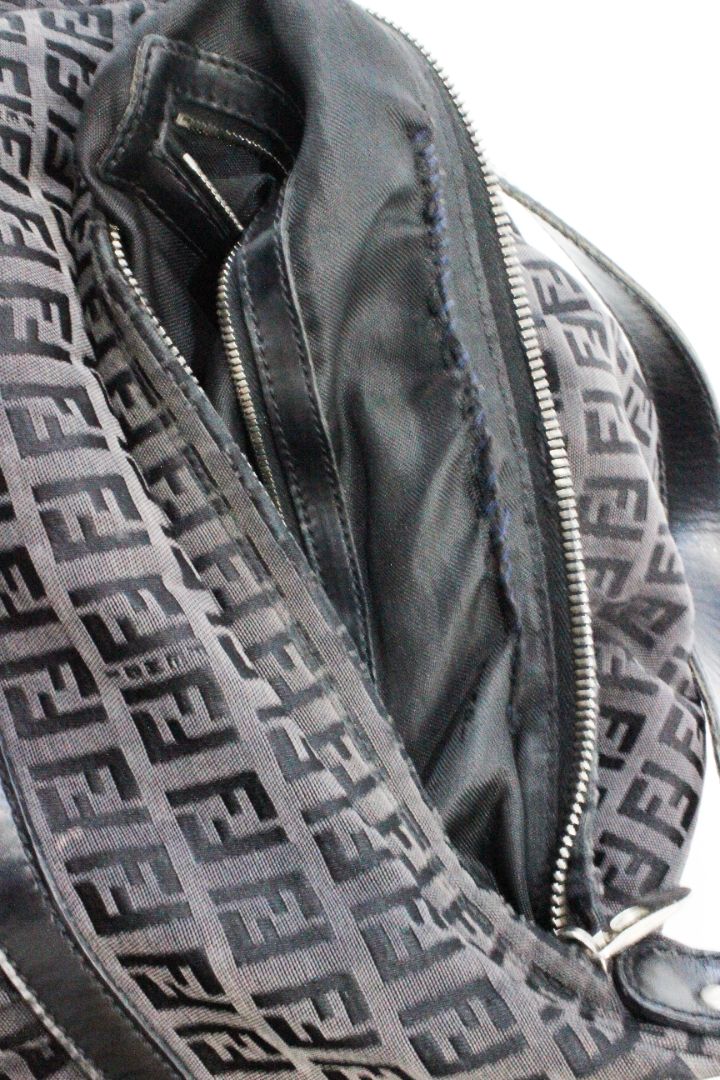 VINTAGE, FENDI, ZUCCA SHOULDER BAG - Image 12