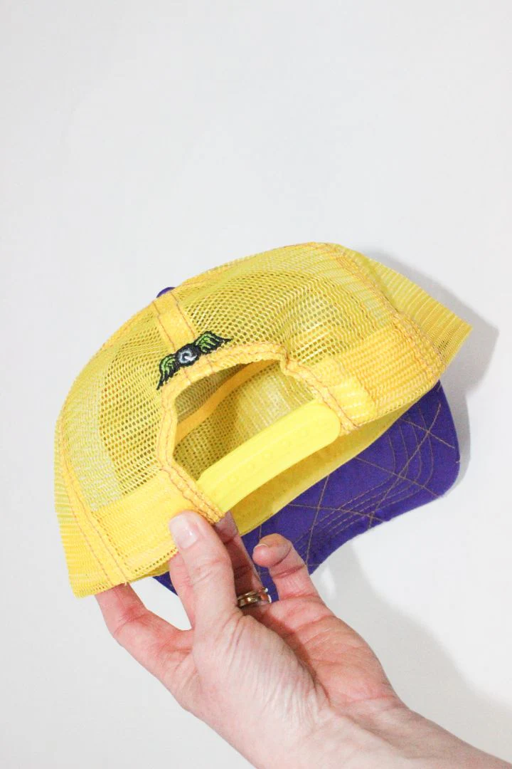 VINTAGE – Von Dutch Trucker Cap - Image 6