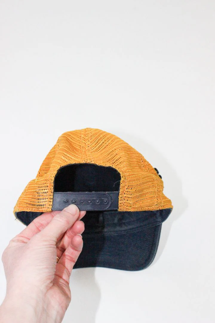 VINTAGE – Von Dutch Trucker Cap - Image 6